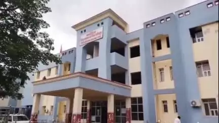 प्रतापगढ़: गिव अप अभियान में जागरूकता की मिसाल बना प्रतापगढ़ जिला, NFSA से नामांकन में पूरे प्रदेश में 7वें स्थान पर रहा
