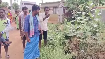 ಪಾವಗಡ: ದೇವರಹಟ್ಟಿಯಲ್ಲಿ ಸ್ವಚ್ಛತೆ ಮರಚಿಕೆ, ಜನರ ಆರೋಗ್ಯದ ಜತೆ ಅಧಿಕಾರಿಗಳ ಚೆಲ್ಲಾಟ! #localissue