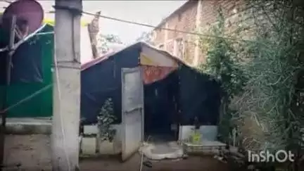 साकोली: घरकुलाचा लाभ न मिळालेल्या शहरातील गोपाळ वस्ती व बेलदार वस्तीतील कुटुंबीयांना तहसीलदारांनी स्वखर्चाने दिली ताडपत्री