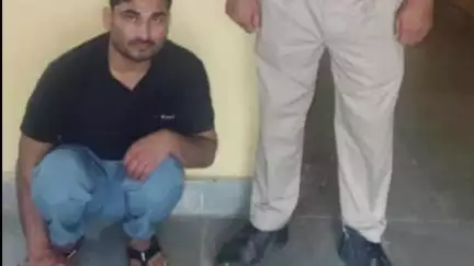सीकरी: सीकरी पुलिस ने एक वांछित साइबर ठग को किया गिरफ्तार