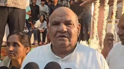 सिवनी: सिवनी पहुंचे ज़िला प्रभारी मंत्री करण सिंह वर्मा, कहा- प्रदेश सरकार की योजनाओं से जिले के हितग्राही हो रहे लाभान्वित