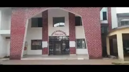 सरैयाहाट: सरैयाहाट/कोठियां टोल प्लाजा के पास अज्ञात वाहन ने बाइक को मारी टक्कर, दो लोग गंभीर घायल