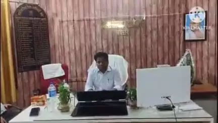 बक्सर: बक्सर के नव पदस्थापित जिला शिक्षा पदाधिकारी संदीप रंजन ने पदभार ग्रहण किया, अधिकारियों ने किया स्वागत