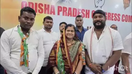 ସୋରଡା: ସୋରଡା ନିର୍ବାଚନ ମଣ୍ଡଳୀର ସୋରଡା ଓ ବେଲାଗୁଣ୍ଠା ବ୍ଲକ ର ୨୦୦ରୁ ଉର୍ଦ୍ଧ ବିଜେଡି ପରିବାର ବିଜେଡି ଛାଡି କଂଗ୍ରେସ ରେ ସାମିଲ ହେଲେ
