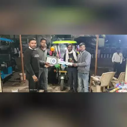 हमरे खुश और संतुष्ट ग्राहक/ओम श्री एंटरप्राइजेज
चर्च के पास सरयू नगर कॉलोनी