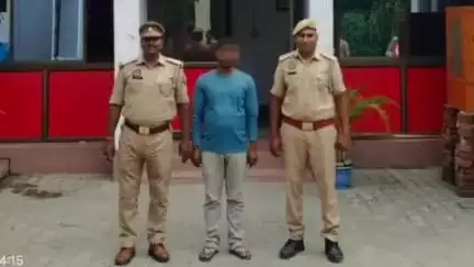 खड्डा: खड्डा पुलिस ने झांसा देकर यौन शोषण के मामले में वांछित अभियुक्त को गिरफ्तार किया, विधिक कार्रवाई कर भेजा जेल