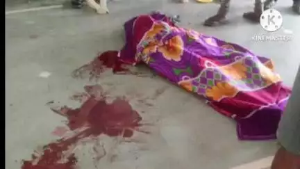 आष्टी: आष्टीच्या साई धाब्यावर रक्ताच्या थारोळ्यात आढळला मृतदेह परिसरात एकच खळबळ.. हत्या की आत्महत्या.. चर्चेला आले उधाण