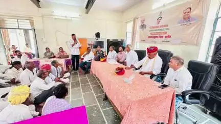 खींवसर: विधायक रेवंतराम डांगा ने खींवसर विधानसभा क्षेत्र के खरनाल में आयोजित शिविर का किया अवलोकन