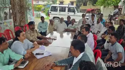 गिधौर: गिद्धौर में मोहर्रम पर्व को शांति और सौहार्दपूर्ण वातावरण में संपन्न कराने के लिए शांति समिति सदस्यों की बैठक हुई आयोजित