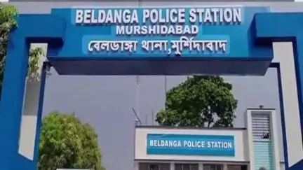 বেলডাঙা ১: উল্টোরথ ও মহররমের আগে সাধারণ মানুষকে বাড়তি নিরাপত্তা দিতে  তৎপরতা বেলডাঙা থানার পুলিশের