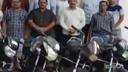 यवतमाळ: विना क्रमांकाची दुचाकी विक्री करताना चोरट्यांना यवतमाळ स्थानिक गुन्हे शाखेने घेतले ताब्यात