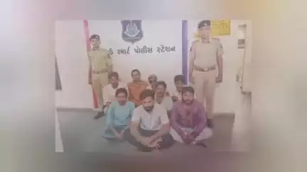 ભચાઉ: લુણવામાં પોલીસ પર પથ્થરમારો કરનારા વધુ નવ આરોપીને 4 માસ બાદ પોલીસે ઝડપી પાડ્યા