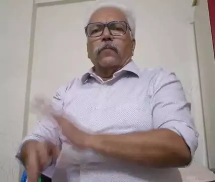 पाक.आतंकवादियों के विरुद्ध की गई ऑपरेशन सिंदूर की सफलता के बाद मुंबई: नीलम पब्लिकेशन ने देश के लेखकों के लिए एक निःशुल्क साझा काव्य संग्रह #सिंदूर_की_शौर्य_गाथा प्रकाशित कर रहा है उसमें मेरी रचना भी सम्मिलित की गयी है ।
