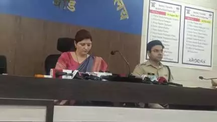 पोलीस अधीक्षक कार्यालयात महिला आयोगाची पत्रकार परिषद