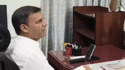अनूपगढ़: अनूपगढ़ उपखंड ऑफिस में वृद्ध व्यक्ति ने बेटे द्वारा परेशान करने का आरोप लगाते हुए एसडीएम के समक्ष न्याय की गुहार लगाई