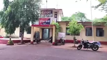 राजनगर: खजुराहो के होम स्टे में युवती का शव फंदे से लटका मिला, प्रेमी फरार
