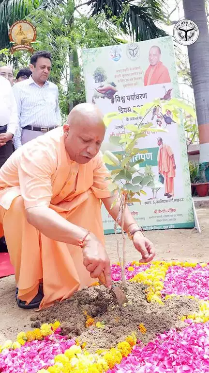 विगत 08 वर्षों में प्रदेश में ₹50 लाख करोड़ के निवेश प्रस्ताव प्राप्त हुए हैं।