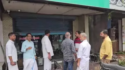 കൊടുങ്ങല്ലൂർ: കയ്പമംഗലം മൂന്നുപീടികയിൽ ജ്വല്ലറിയുടെ ചുമർ തുരന്ന് മോഷണ ശ്രമം
