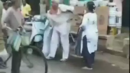 খড়গপুর ১: অনিল দাস মারধরকাণ্ডে হাইকোর্টে মামলা, মুখ্যমন্ত্রীকে খোলা চিঠি, মুখ খুললেন খড়গপুর পৌরসভার চেয়ারপারসন