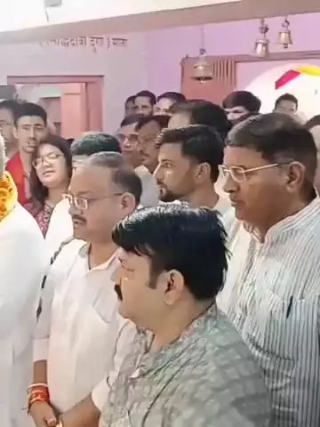 अलवर: केंद्रीय मंत्री भूपेंद्र यादव ने अलवर में पुराना भूरा सिद्ध हनुमान मंदिर में पूजा-अर्चना की
