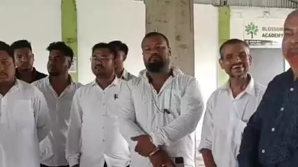 শিৱসাগৰ: শেহতীয়াকৈ সাংবাদিকৰ ওপৰত আক্ৰমণ হোৱা ঘটনাৰ তীব্ৰ গৰিহণা দি শিৱসাগৰত দল সংগঠনে সাব্যস্ত কৰিছে প্ৰতিবাদ