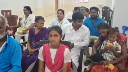 திண்டிவனம்: தமிழகத்தில் முதல் முறையாக சாதனை- கை வளர்ச்சி குறைந்த சிறுமியின் இடது கையில் 14 செ.மீ எலும்பினை வளரச்செய்த திண்டிவனம் GH