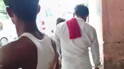 एटा: गांव नगला नानका में ट्रैक्टर की चपेट में आने से 4 वर्षीय मासूम की मेडिकल कॉलेज में हुई मौत, परिवार में मचा कोहराम