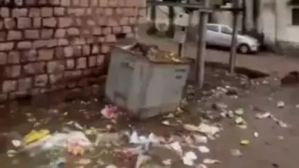मांगरौल: सीसवाली में बालिका विद्यालय की पीछे की दीवार गिरी, बड़ा हादसा होने से टला