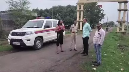 भंडारा: गोसेखुर्द प्रकल्पग्रस्त संघर्ष समितीचे जिल्हाध्यक्ष भाऊ कातोरे यांना पोलिसांनी खैरी पून. येथे ठेवले नजरकैदेत