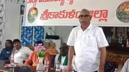శ్రీకాకుళం: వజ్రపుకొత్తూరు మండలంలో కార్గో ఎయిర్ పోర్టుకు వ్యతిరేకంగా  లక్ష సంతకాల సేకరణ