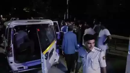 पुपरी: बोखरा थाना क्षेत्र के खरका मोर पर जंगली जानवर को बचाने में बाइक दुर्घटना, एक की मौत, एक घायल