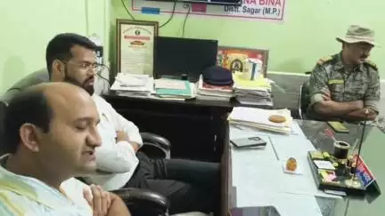 बीना: बीना थाने में मोहर्रम पर्व को लेकर शांति समिति की बैठक, एसडीएम, एसडीओपी सहित मुस्लिम समुदाय के लोग हुए शामिल
