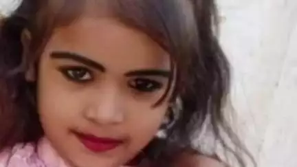 इटवा: बडुइया गांव के पास बुढ़ी राप्ती नदी में मिली मां और उसके 2 मासूम बच्चों की लाश, जांच में जुटी पुलिस