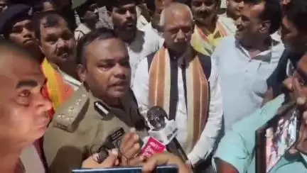 सिवान: मलमलिया में तीन लोगों की हत्या पर डीआईजी का एक्शन, भगवानपुर हाट थाना प्रभारी सस्पेंड