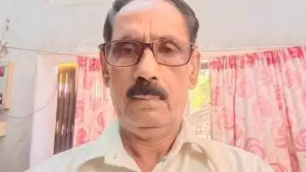 इटावा: सिविल लाइन के सरैया चुंगी के पास बेटी के घर से लौट रहे सब्जी विक्रेता की बाइक डिवाइडर से टकराने से हुई मौत, मचा कोहराम