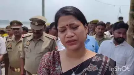 लालगंज: जिलाधिकारी हर्षिता माथुर और पुलिस अधीक्षक डॉ यशवीर सिंह ने लालगंज तहसील दिवस के बाद सावन मास व कांवड़ यात्रा की तैयारियों की समीक्षा की