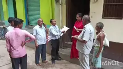 कुर्था: कुर्था प्रखंड शिक्षा पदाधिकारी ने मतदाता सूची के विशेष गहन पुनरीक्षण कार्य का किया निरीक्षण