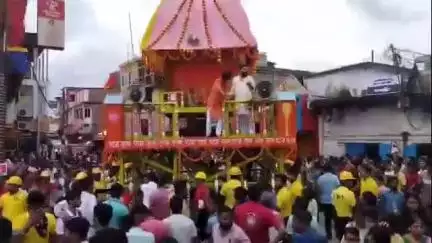 অমরপুর: উদয়পুর জগন্নাথ বাড়ির উল্টো রথযাত্রা মহাদেব বাড়ি থেকে শুরু করে উদয়পুর থানা সামনে হয়ে জগন্নাথ বাড়ির উদ্দেশ্যে যাত্রা