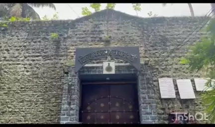 सावंतवाडी: सावंतवाडी जिल्हा कारागृहाच्या कोसळलेल्या भिंतीची पालकमंत्र्यांकडून पाहणी:अशा गोष्टी पुन्हा होऊ देणार नाही: मंत्री राणे