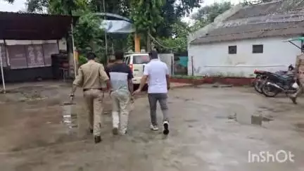 अनूपपुर: कई बार जेल जा चुका रामरतन फिर भी नहीं सुधरा, पुलिस ने ₹50,000 की शराब के साथ किया गिरफ्तार