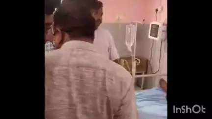 रामसनेही घाट: सूरजपुर गांव में खेत में काम करते समय किसान को सांप ने काटा, सीएचसी रामसनेही घाट में चल रहा इलाज