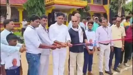 बड़ीमठ उच्च विद्यालय में प्रखंड स्तरीय खेल प्रतियोगिता का भव्य उद्घाटन किया गया