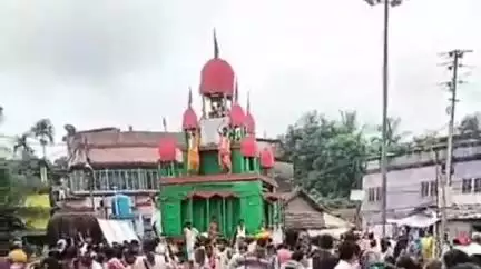 বারুইপুর: বারইপুর রায় চৌধুরী রাজবাড়ী সাড়ে ৩০০ বছরের উল্টো রথের দড়িতে টান পরলো