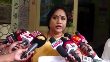 ଭୁବନେଶ୍ବର ମ୍ୟୁନିସିପାଲଟି କର୍ପୋରେସନ: ନୀଳଗିରି ବିଧାୟକଙ୍କ ନାଁରେ ଦେଇଥିବା ଏଫଆୟର ଆଜି ମାମଲା ରୁଜୁ ହେବା ପରେ ମହିଳା ଥାନାରେ ପ୍ରତିକ୍ରିୟା ରଖିଲେ ଲେଖାଶ୍ରୀ ସାମନ୍ତ ସିଂହାର