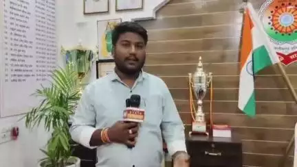 कवर्धा: डॉ. दंपति हत्याकांड मामले में 8 साल बाद आरोपी गिरफ्तार, एसपी धर्मेंद्र सिंह ने बातचीत में किया मामले का खुलासा