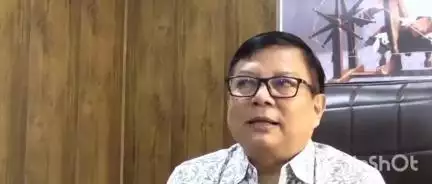 গুৱাহাটী: 'এটা ভাল কামৰ বাবে ৰাহুল গান্ধীয়ে ফটো দিয়াটো বেয়া নহয়', গুৱাহাটীত এই মন্তব্য বিৰোধী দলপতি দেৱব্ৰত শইকীয়াৰ