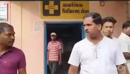 मेराल: मेराल थाना क्षेत्र के पुरवारा टोला में करंट लगने से एक व्यक्ति की मौत