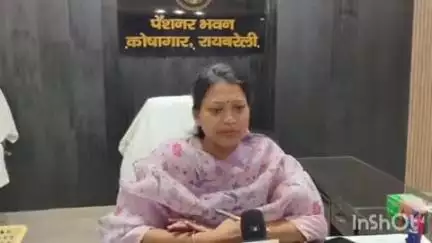 डीएम हर्षिता माथुर ने एक ही जगह पर जमे कई तहसीलदारों और नायब तहसीलदारों के कार्यक्षेत्र में किया बदलाव, जारी की गई सूची