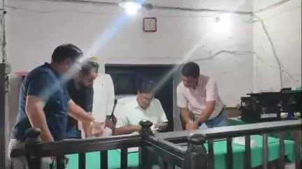 अमरोहा: अपर जिलाधिकारी अमरोहा ने सदर तहसील का किया औचक निरीक्षण, दिए सख्त निर्देश