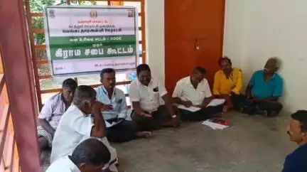 பாப்பிரெட்டிபட்டி: வே.புதூரில் பழங்குடியினர்  சார்பில் வன உரிமை கிராம சபா கூட்டம்